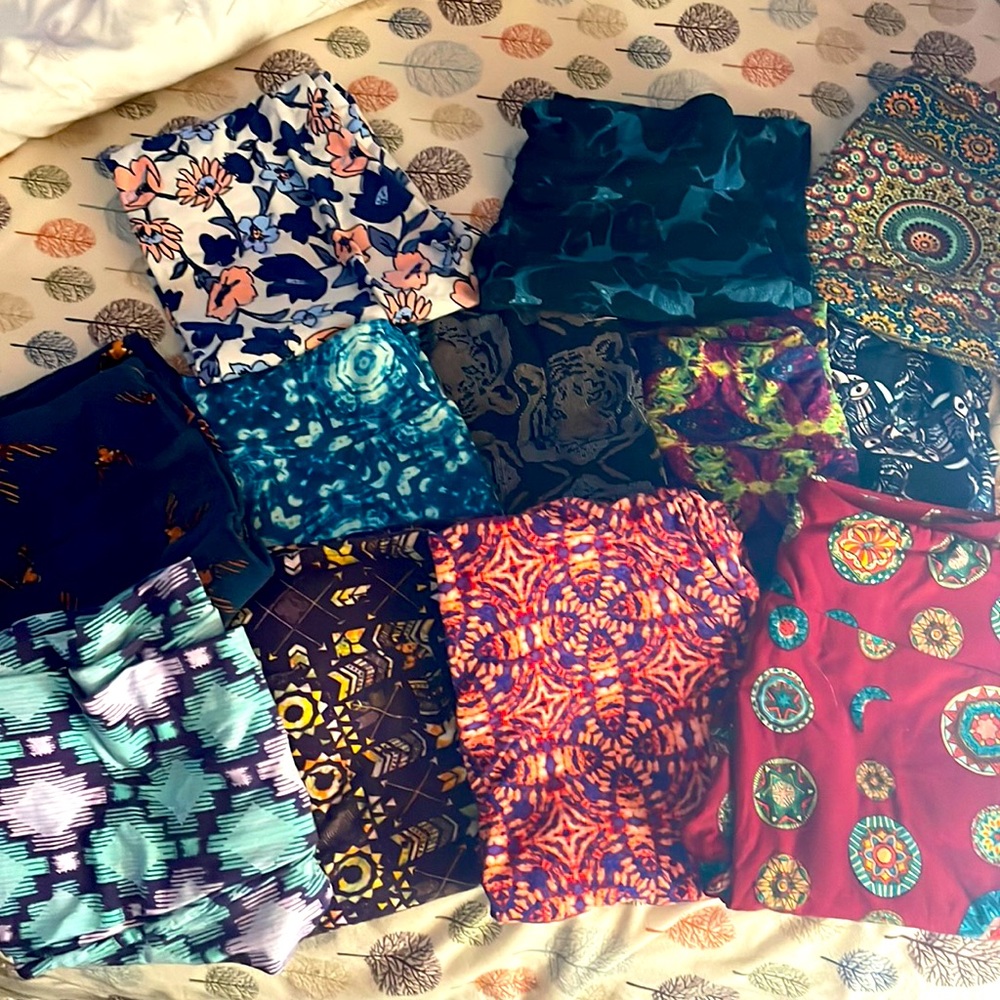 12 Pairs of OS Lularoe Leggings